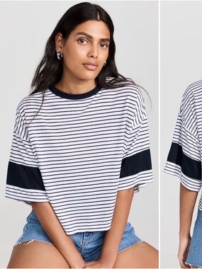 Sundry White and Navy Striped Short-Sleeve Crewneck Tee